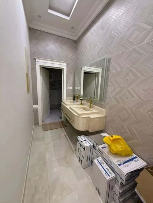 6 bedroom villa in Al Narjis 5