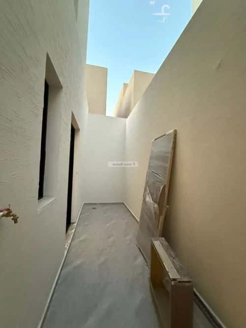 4 bedroom villa in Al Aridh 3