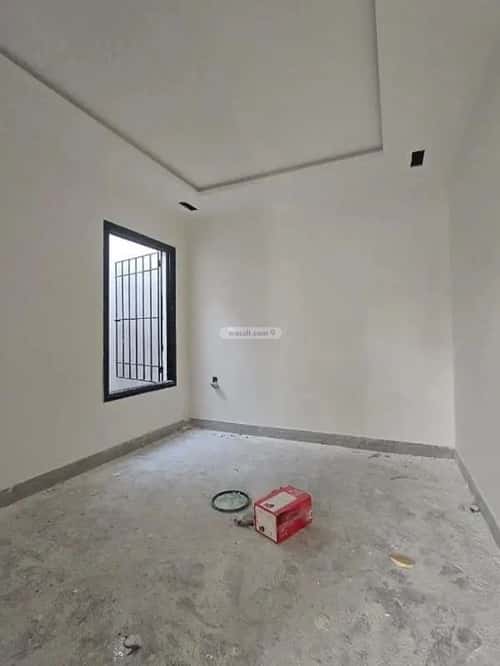 8 bedroom villa in Al Rimal 2