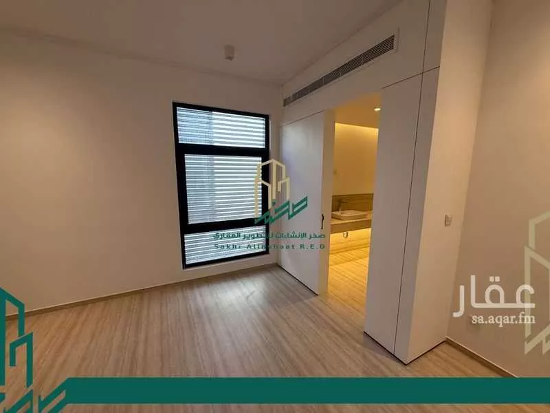 دوبلكس 5 غرف في العارض 3