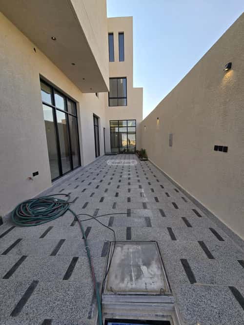 فيلا 8 غرف في المهدية 2