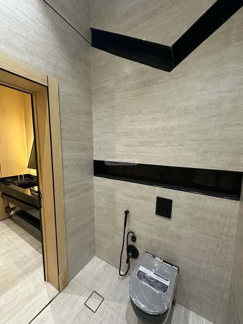 فيلا 7 غرف في المهدية 5