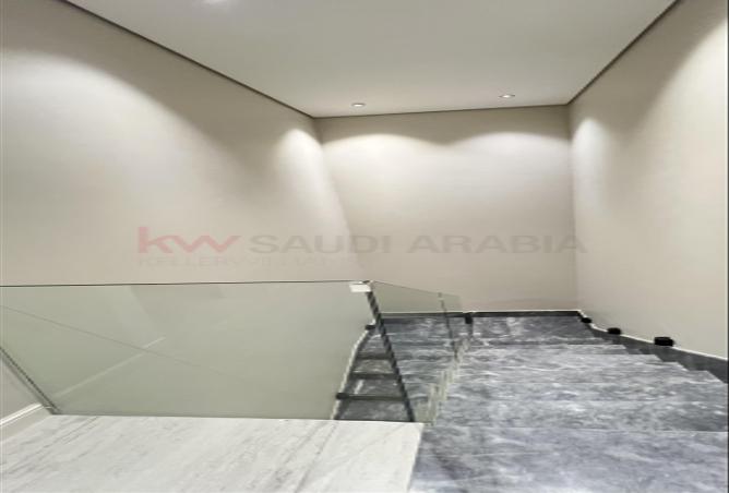 3 bedroom apartment in Qurtubah 2