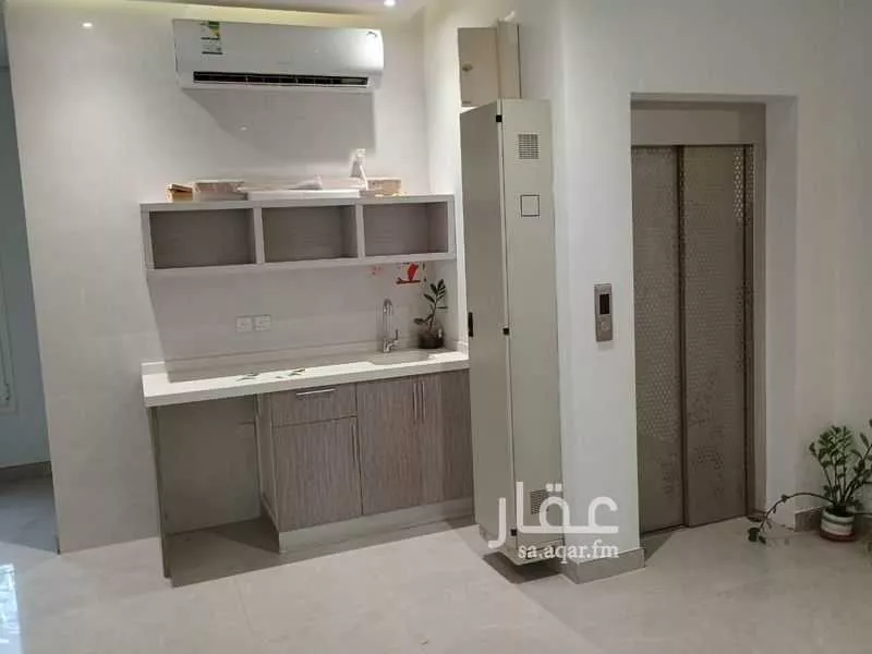 8 bedroom villa in Al Narjis 4