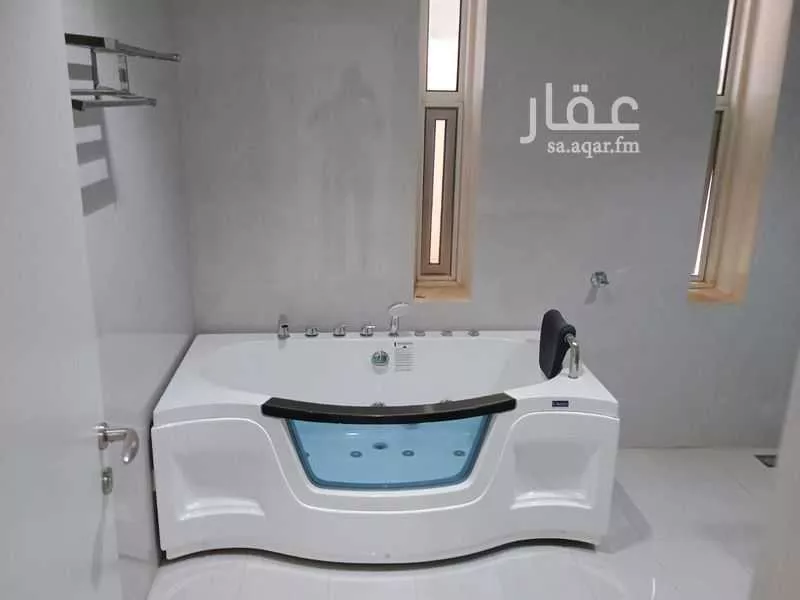 8 bedroom villa in Al Narjis 6