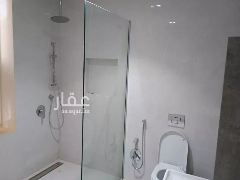 8 bedroom villa in Al Narjis 8