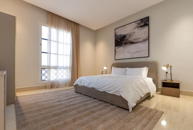 3 bedroom apartment in Al Malqa 3