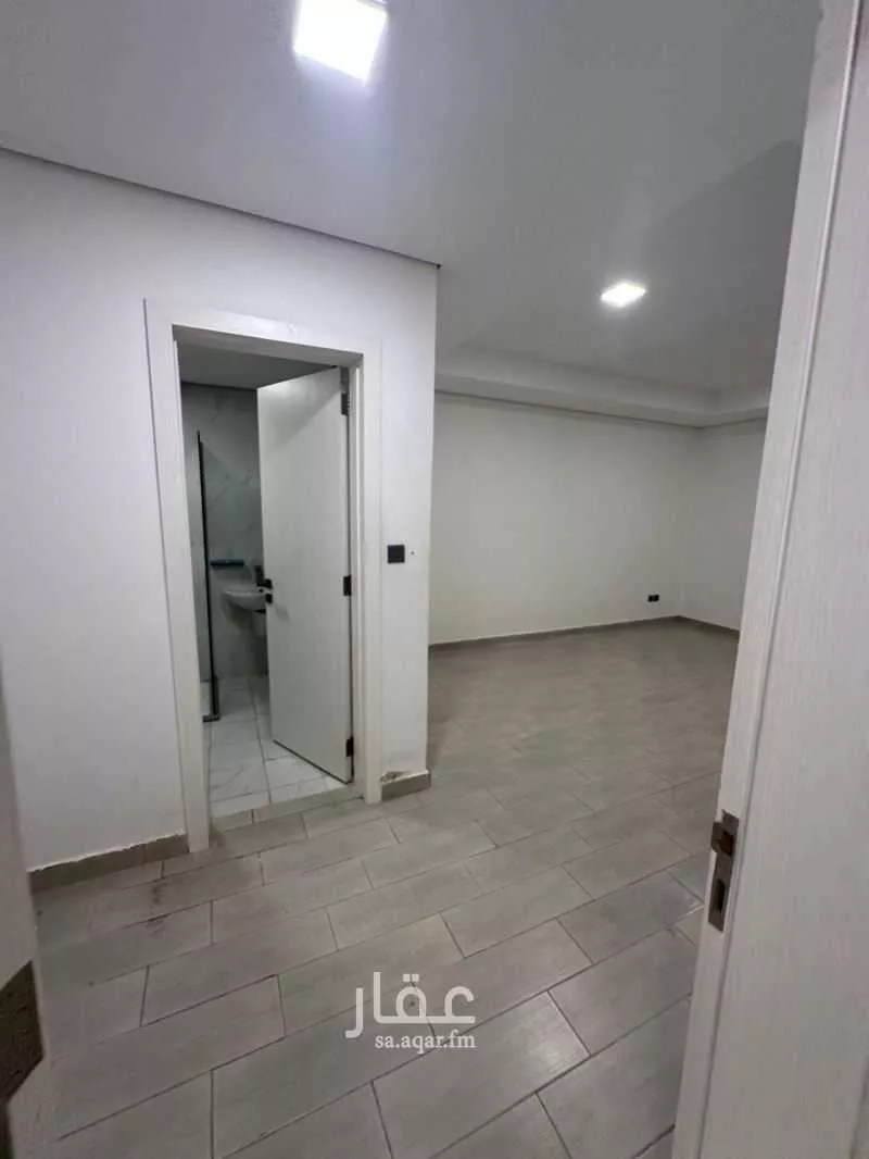 6 bedroom villa in Al Narjis, Riyadh 15