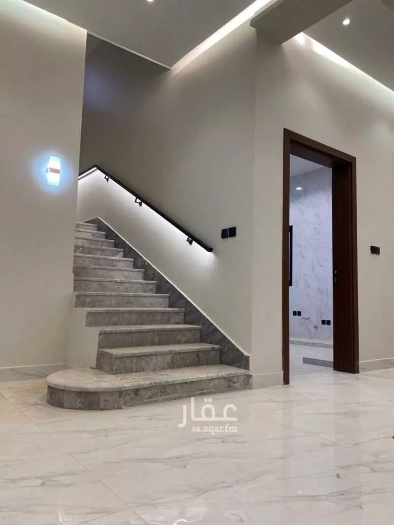 فيلا 5 غرف في الجنادرية 2