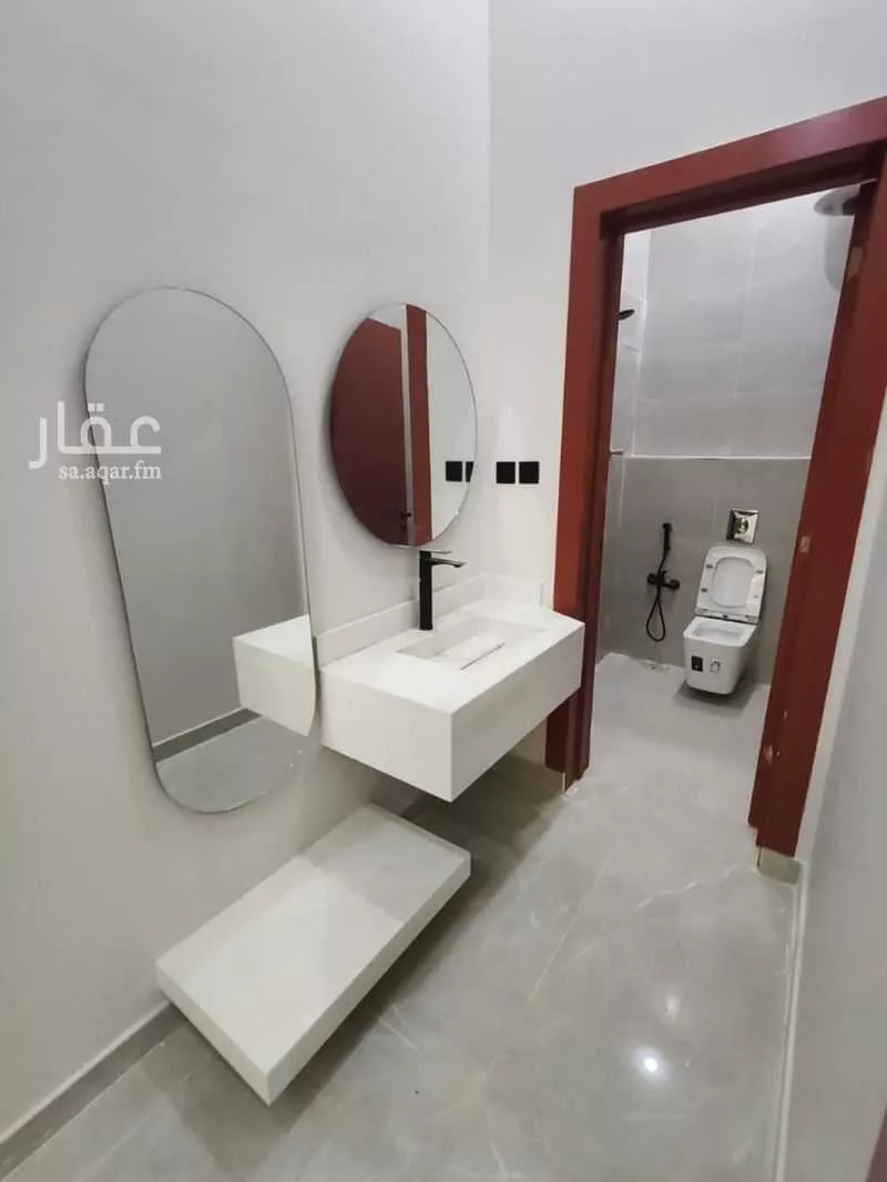 4 bedroom villa in Al Janadriyah, Riyadh 13