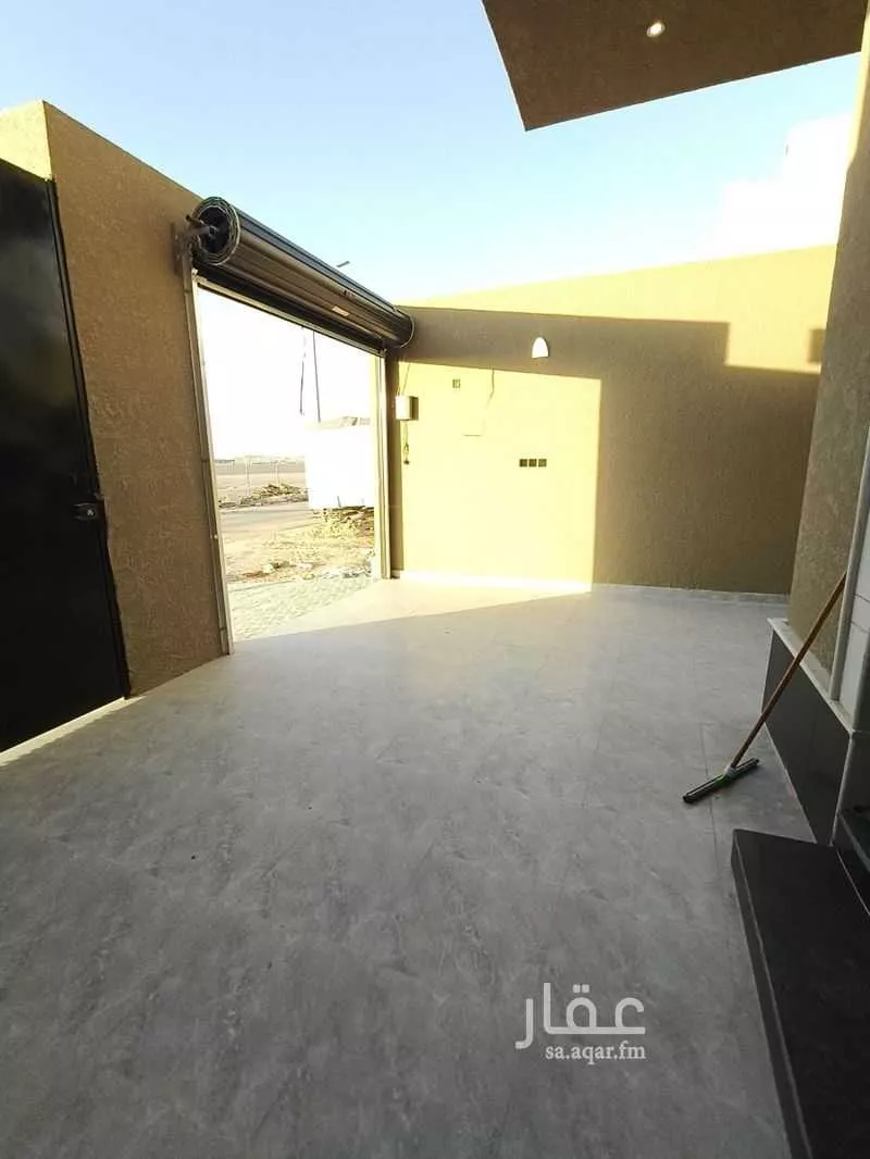 4 bedroom villa in Al Janadriyah, Riyadh 17