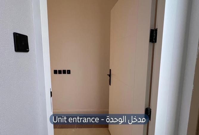 2 bedroom apartment in Al Malqa 2