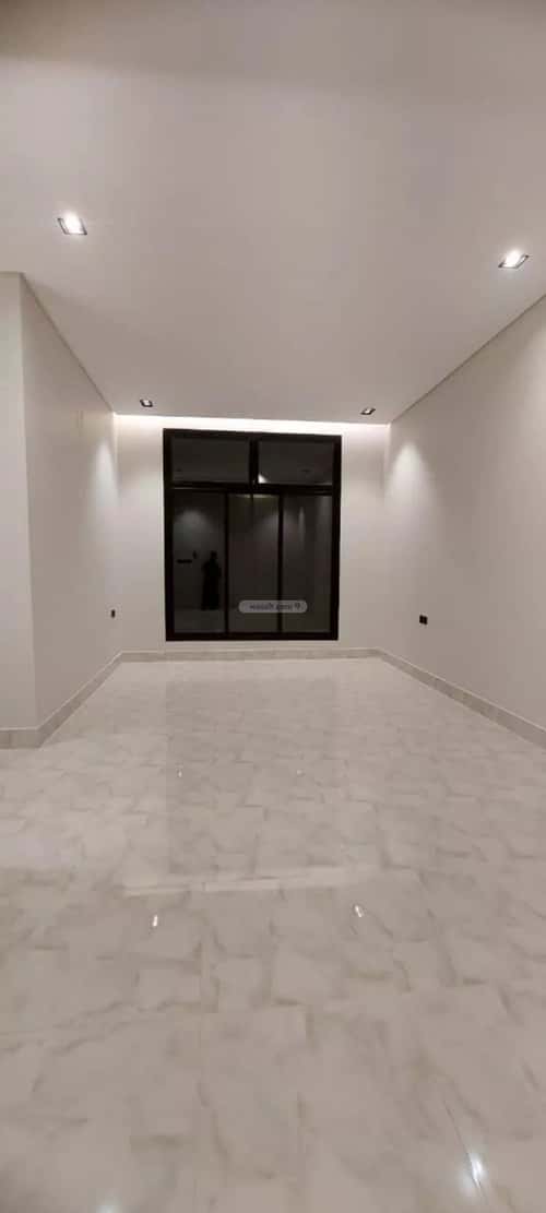 7 bedroom villa in Al Uraija Al Gharbi, Riyadh 11