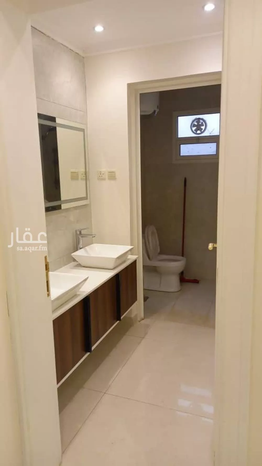 دور 3 غرف في العارض 9
