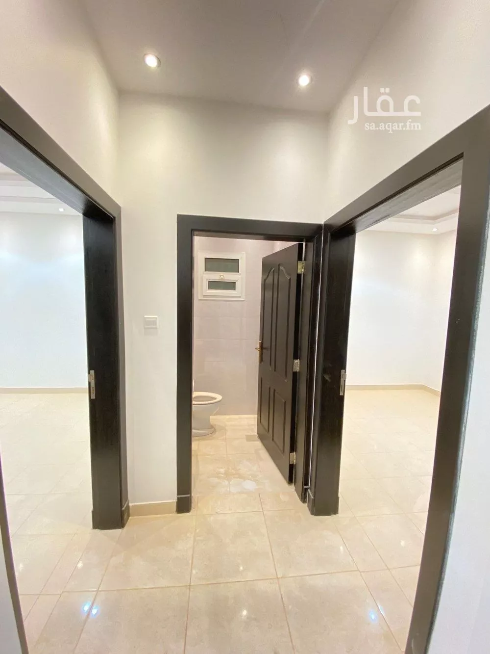 3 bedroom floor in Al Hazm 3