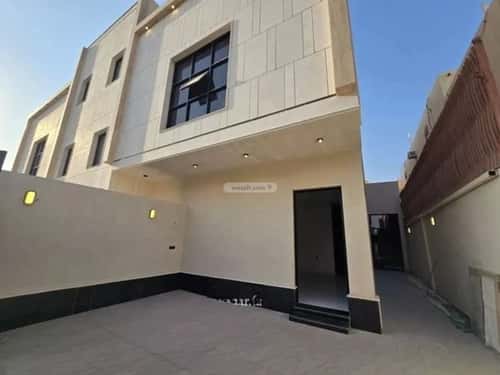 4 bedroom floor in Al Munsiyah 14