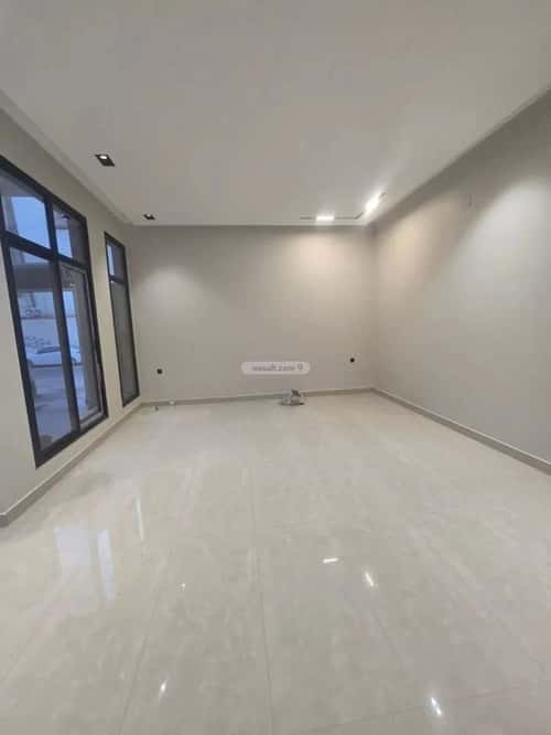 5 bedroom villa in Al Yarmouk 3