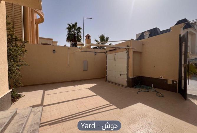 5 bedroom apartment in Hittin 3