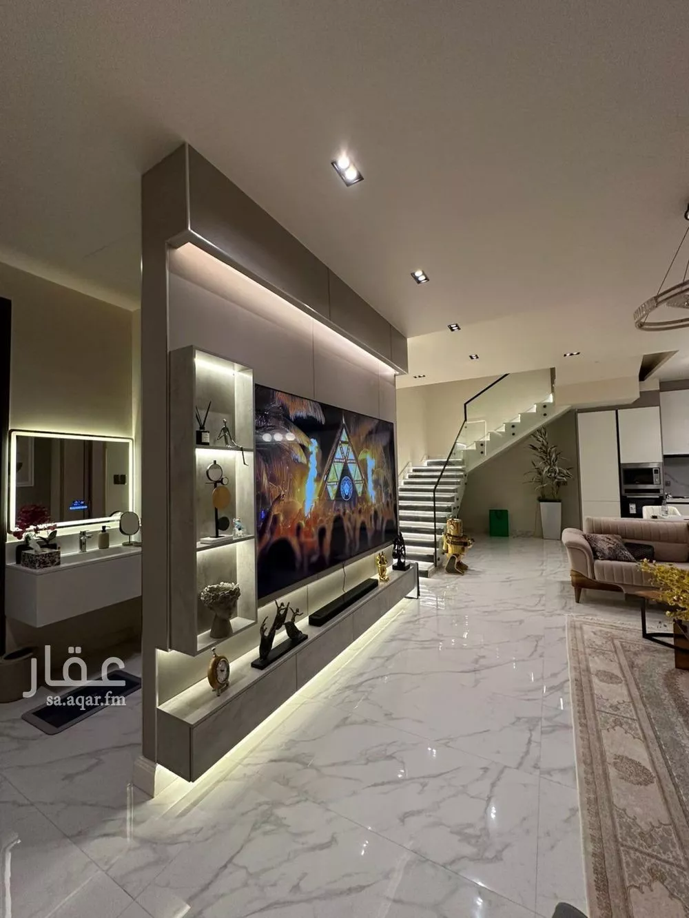 3 bedroom apartment in Al Aridh 9