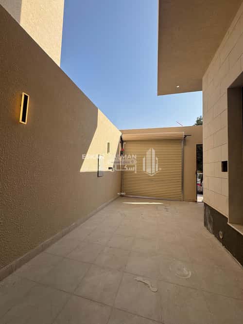 7 bedroom villa in Al Qadisiyah 9