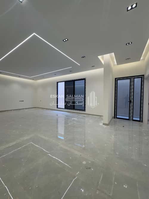 7 bedroom villa in Al Qadisiyah 5