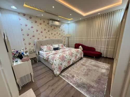 4 bedroom apartment in Al Yarmouk 6