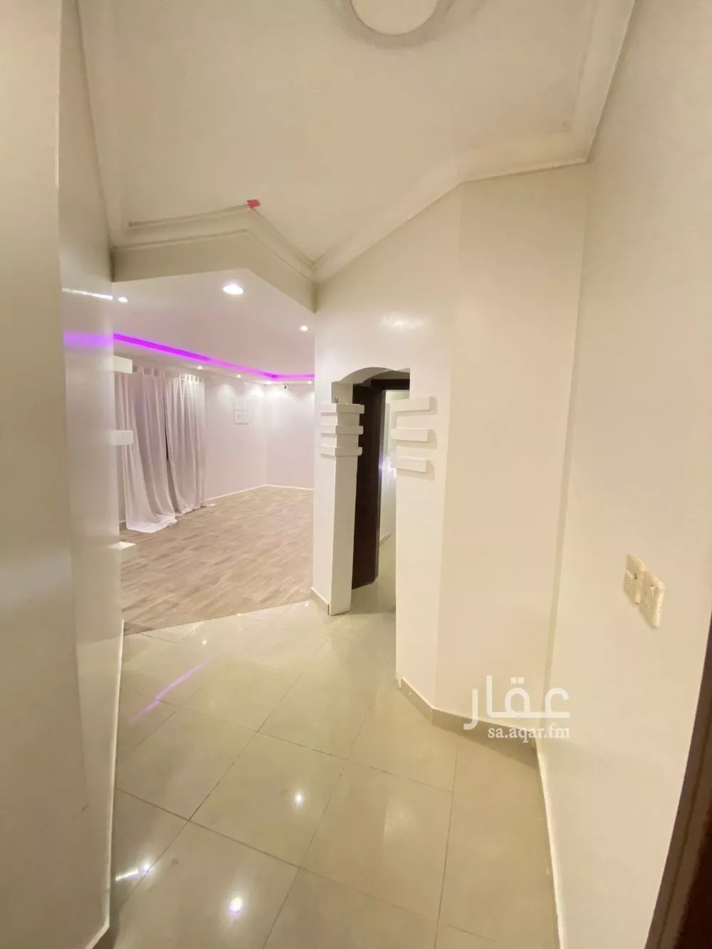 3 bedroom floor in Al Zahrah 10