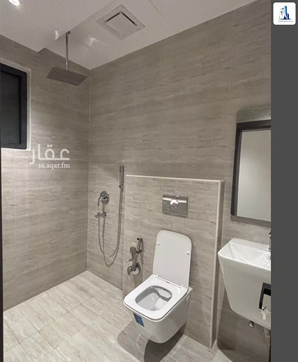 3 bedroom apartment in Al Maizilah 13