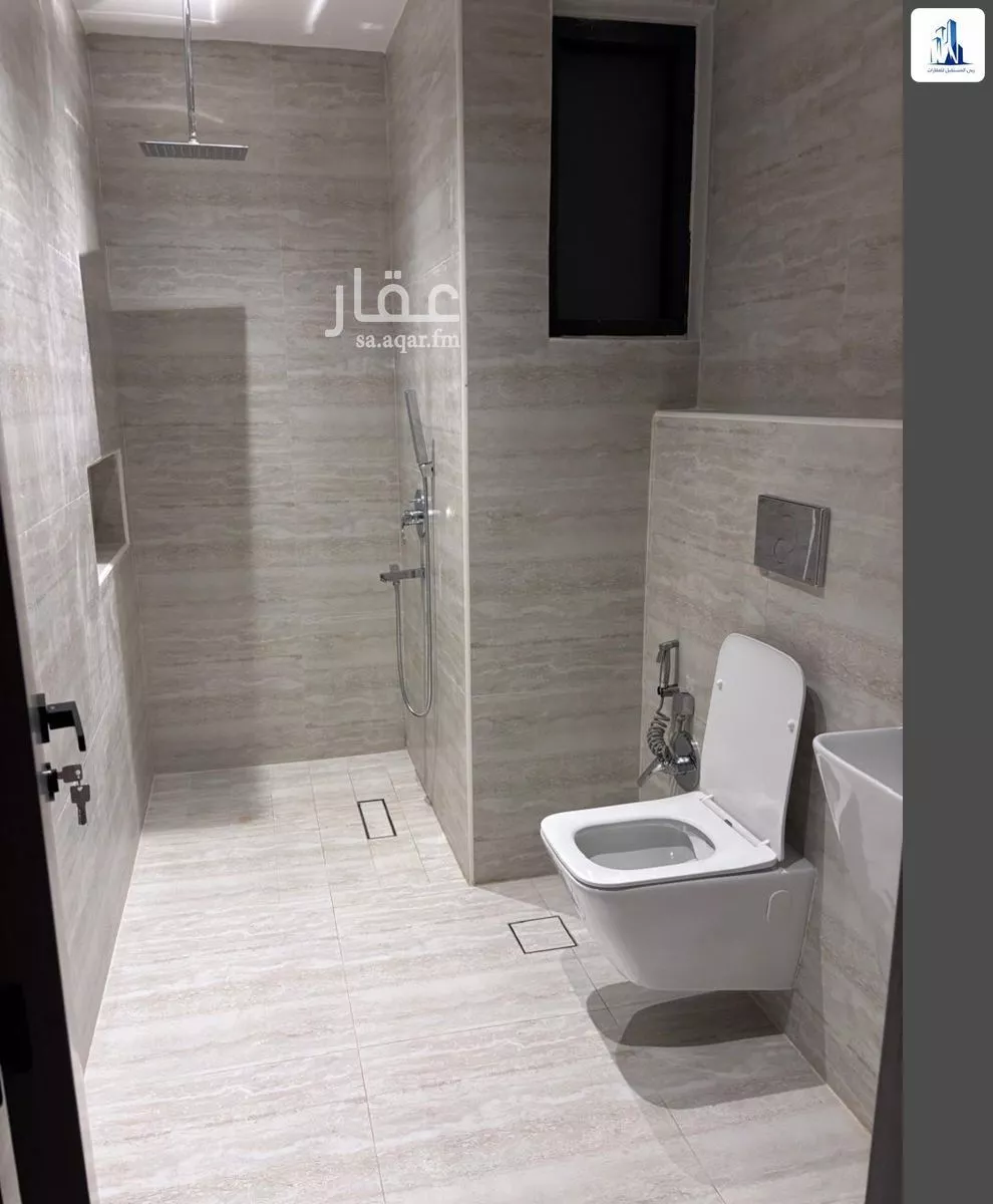3 bedroom apartment in Al Maizilah 14