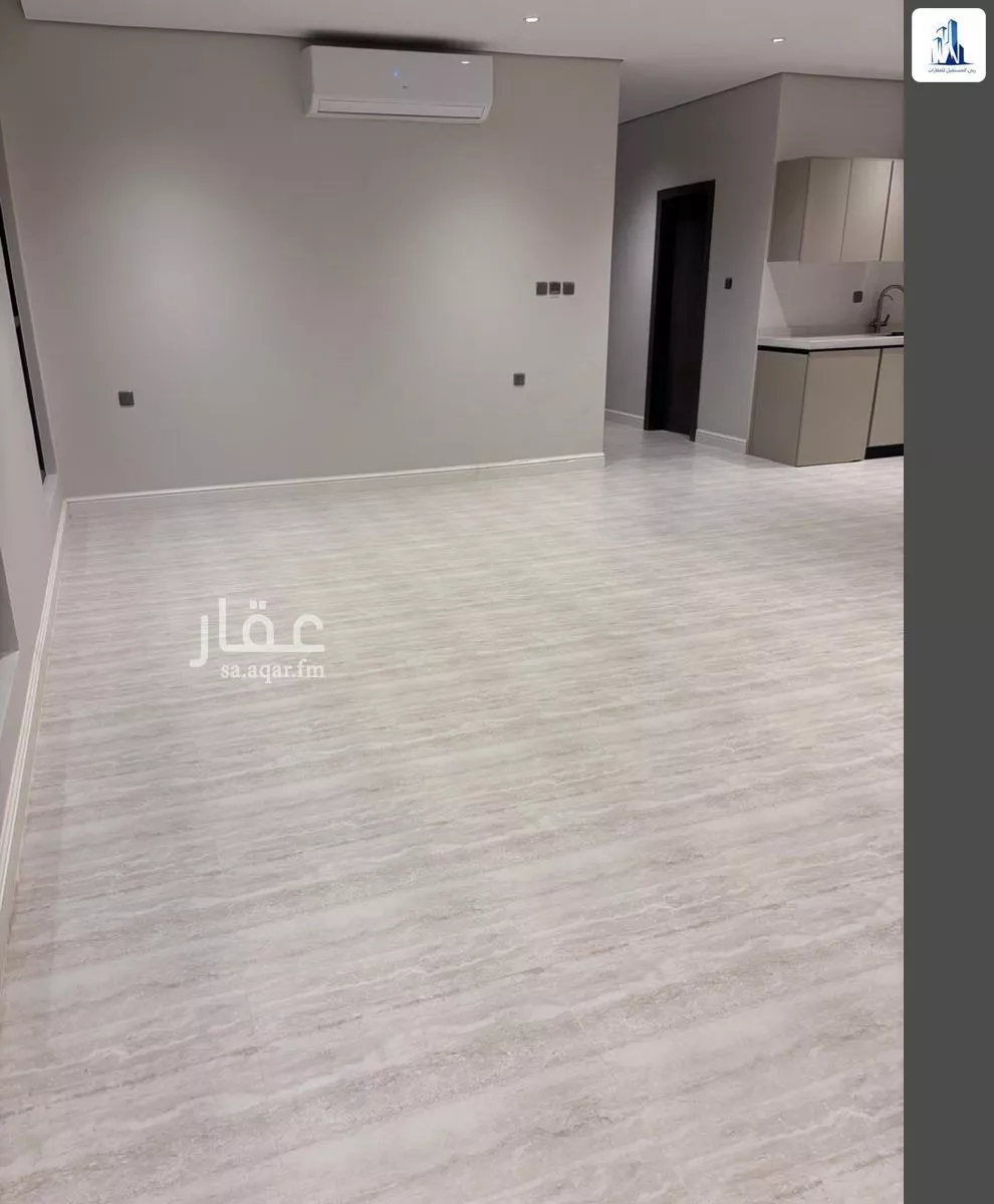 3 bedroom apartment in Al Maizilah 9