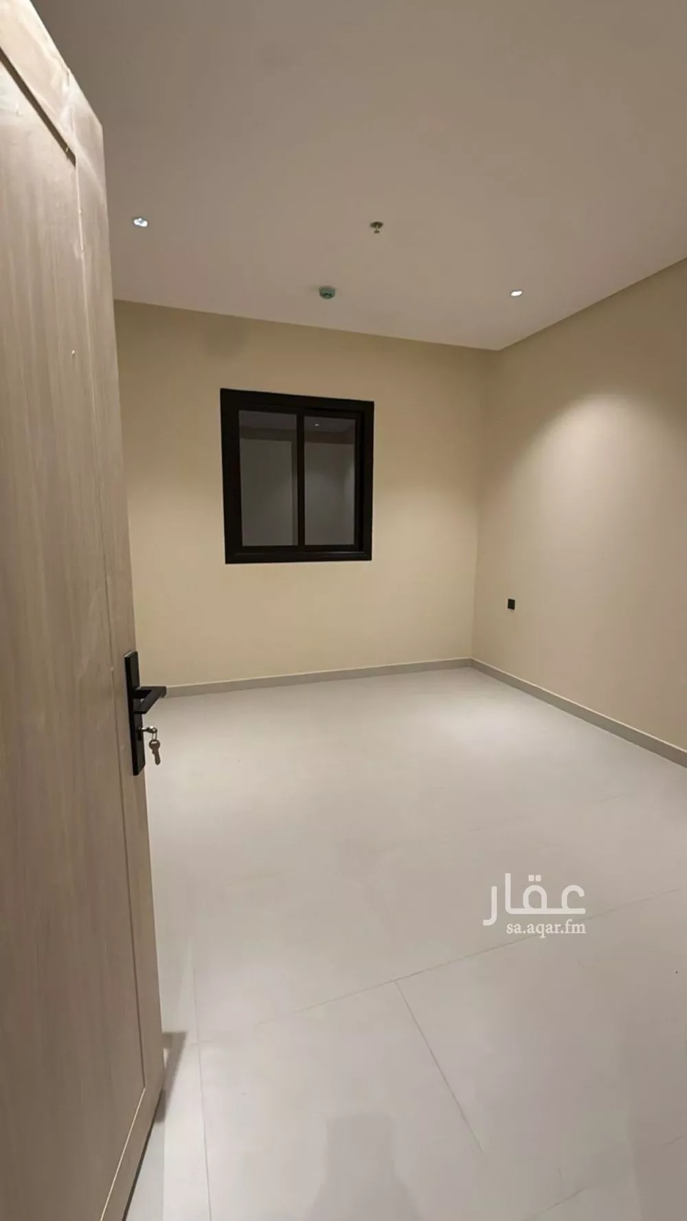 شقة 4 غرف في الرمال 9