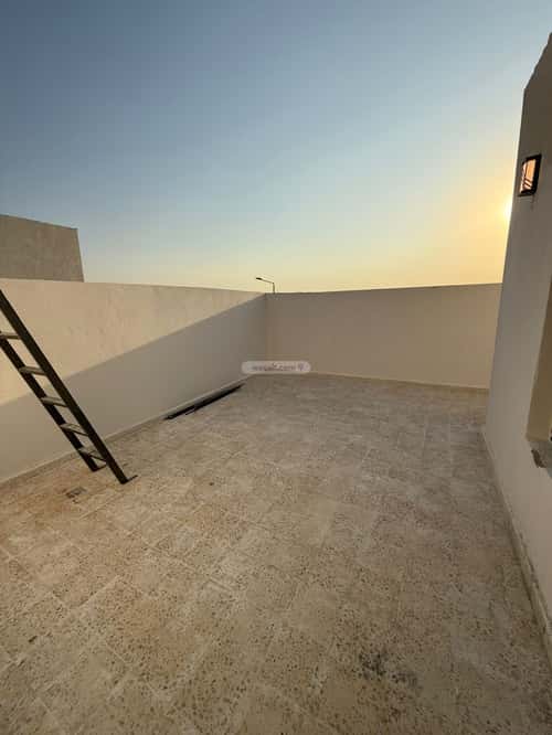 4 bedroom apartment in Al Janadriyah 3