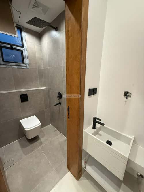 4 bedroom apartment in Al Janadriyah 12