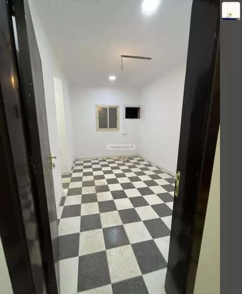 11 bedroom villa in Al Awali 1