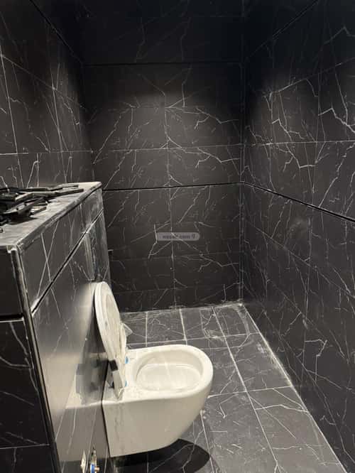 5 bedroom apartment in Al Murjan 1