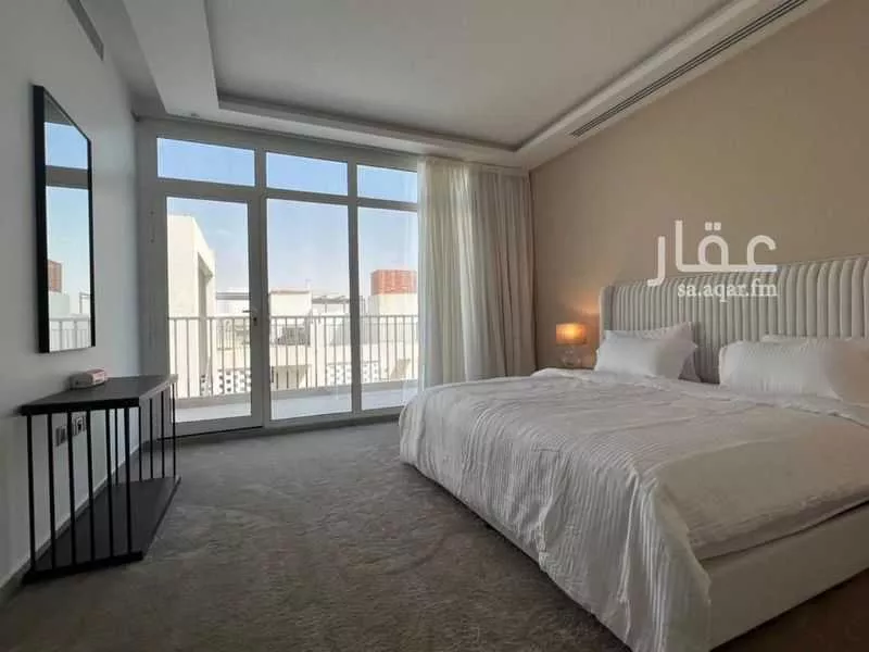 3 bedroom apartment in Al Malqa 12