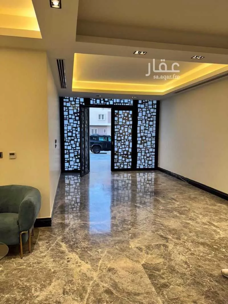 3 bedroom apartment in Al Malqa 6