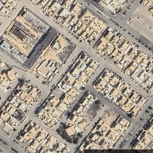 4 bedroom floor in Badr 1