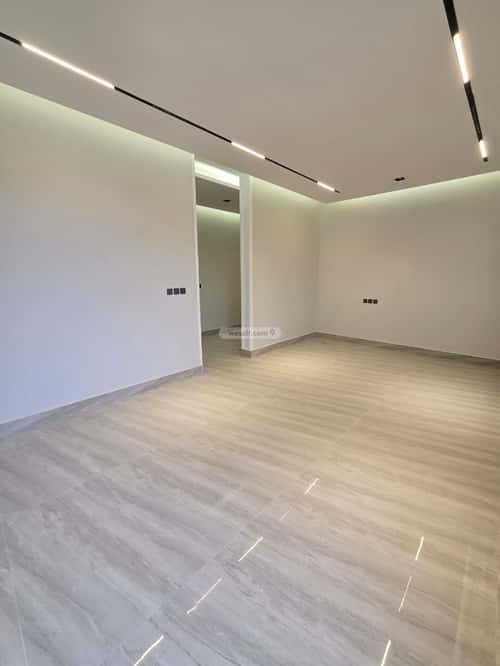 5 bedroom villa in Al Rimal 1