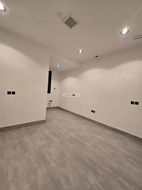 4 bedroom apartment in Al Yarmouk 5