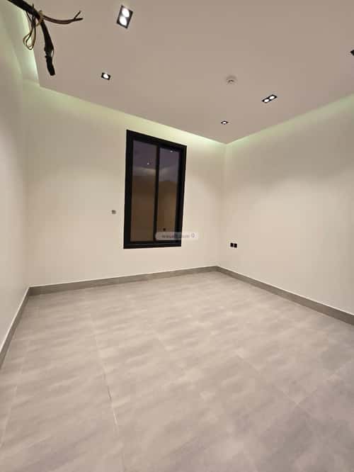 4 bedroom apartment in Al Yarmouk 7