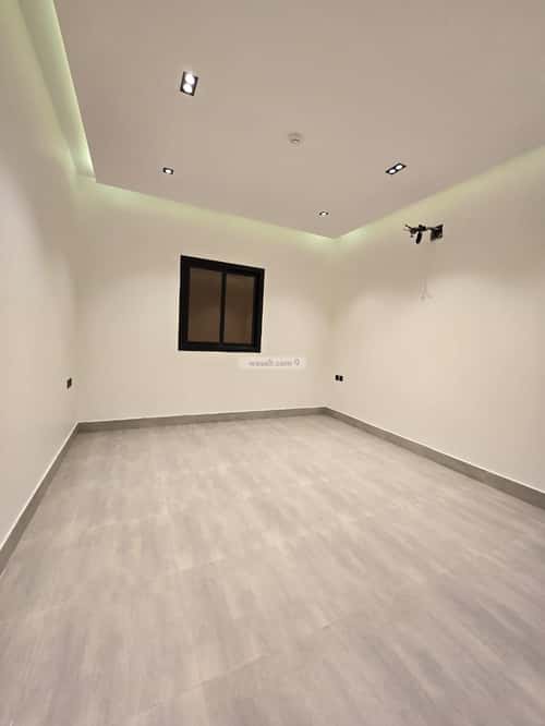 4 bedroom apartment in Al Yarmouk 9