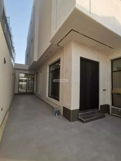4 bedroom villa in Al Rimal 11