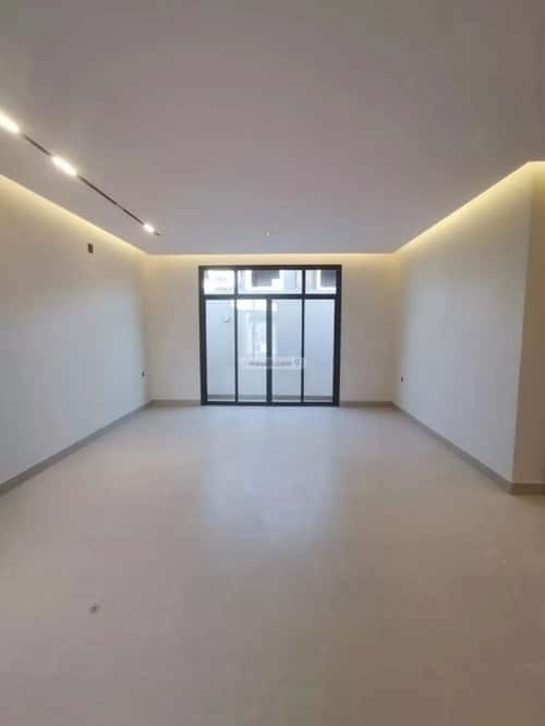 4 bedroom villa in Al Rimal 13