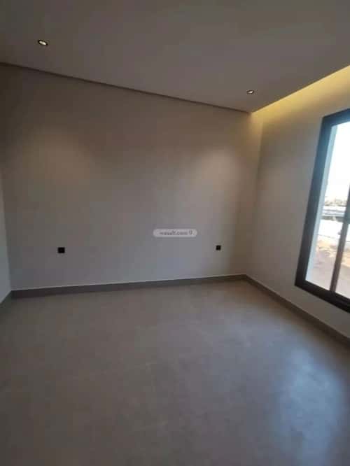 4 bedroom villa in Al Rimal 8