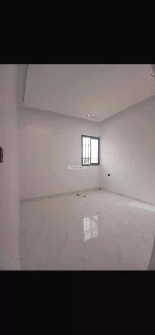 فيلا 4 غرف في الجنادرية 3