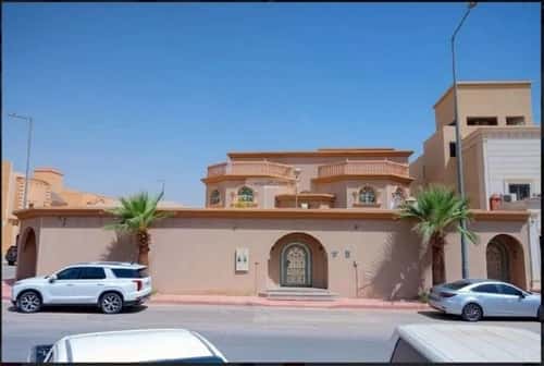 5 bedroom villa in Al Hazm 2