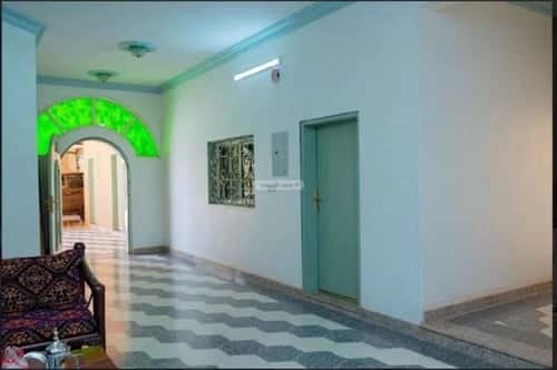 5 bedroom villa in Al Hazm 4