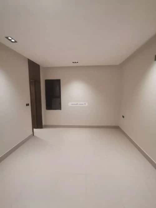 3 bedroom apartment in Al Khaleej 4