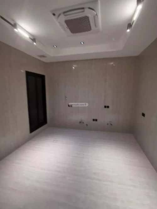 5 bedroom villa in Al Rimal 4